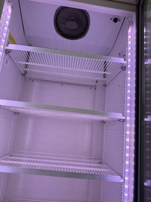 Хладилна витрина FRIGOGLASS 74/63/215см