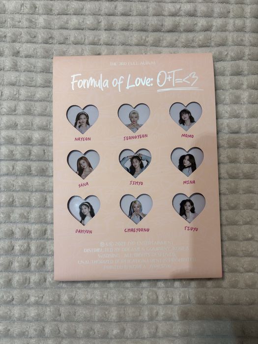 Албум на групата Twice