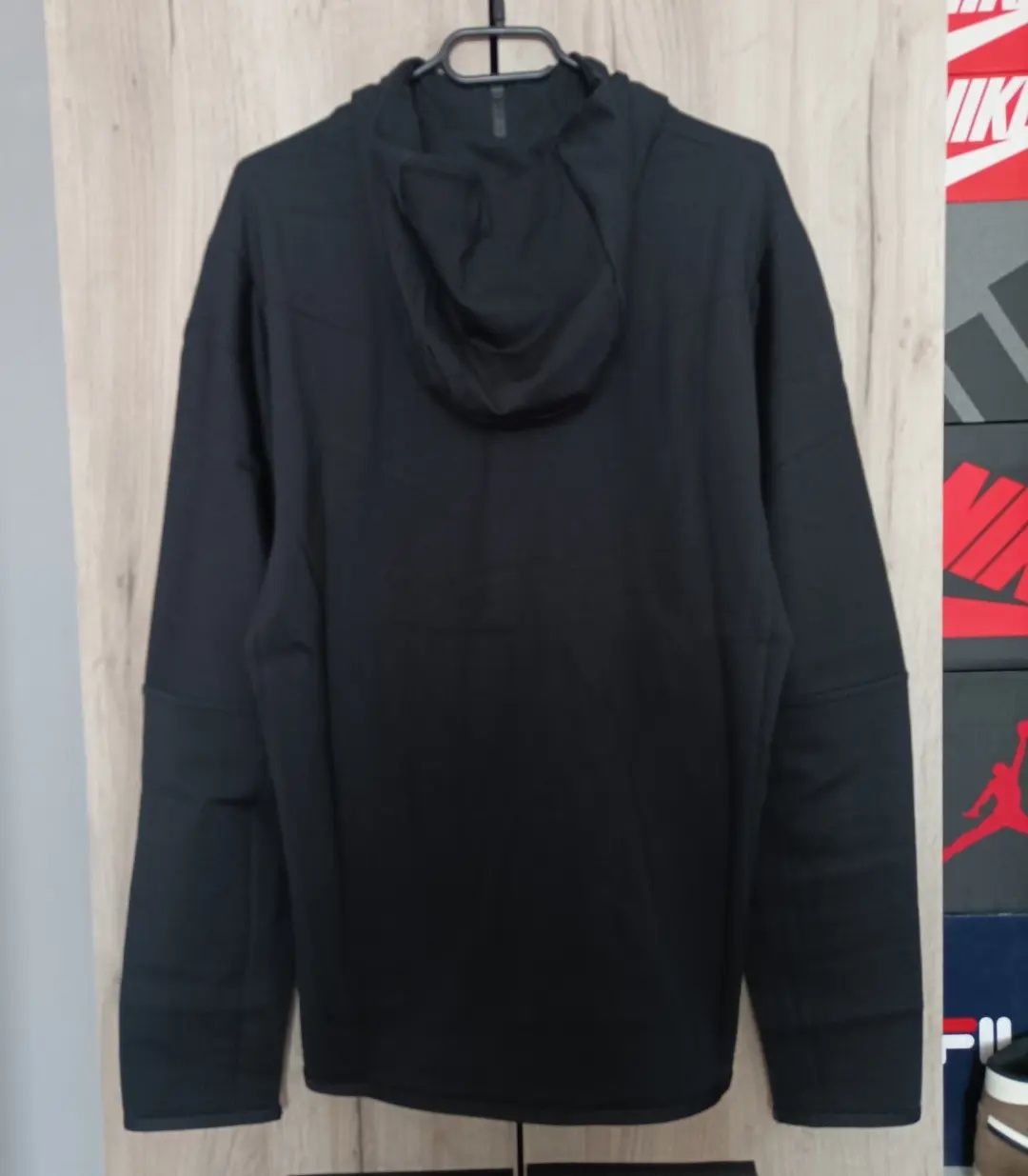 nou nike tech fleece hoodie