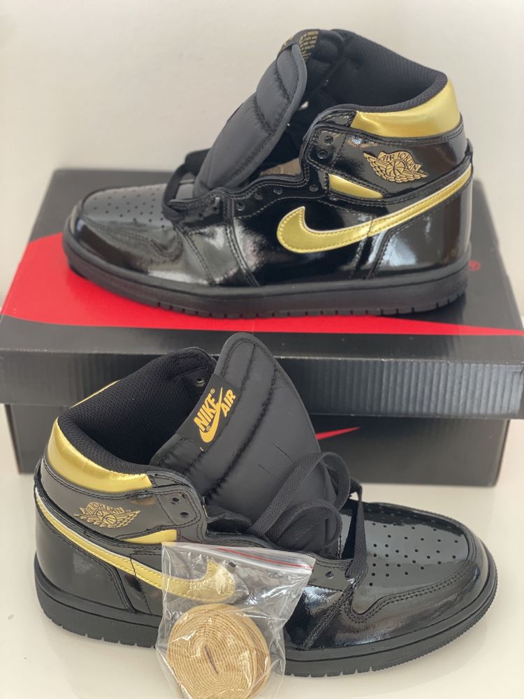 Air Jordan 1 Retro High Black Metallic Gold Dark OG Nike Unc