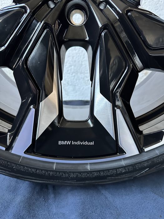 Jante Originalr BMW seria 5 G60-I5 styl 954 Individual R 21 NOI