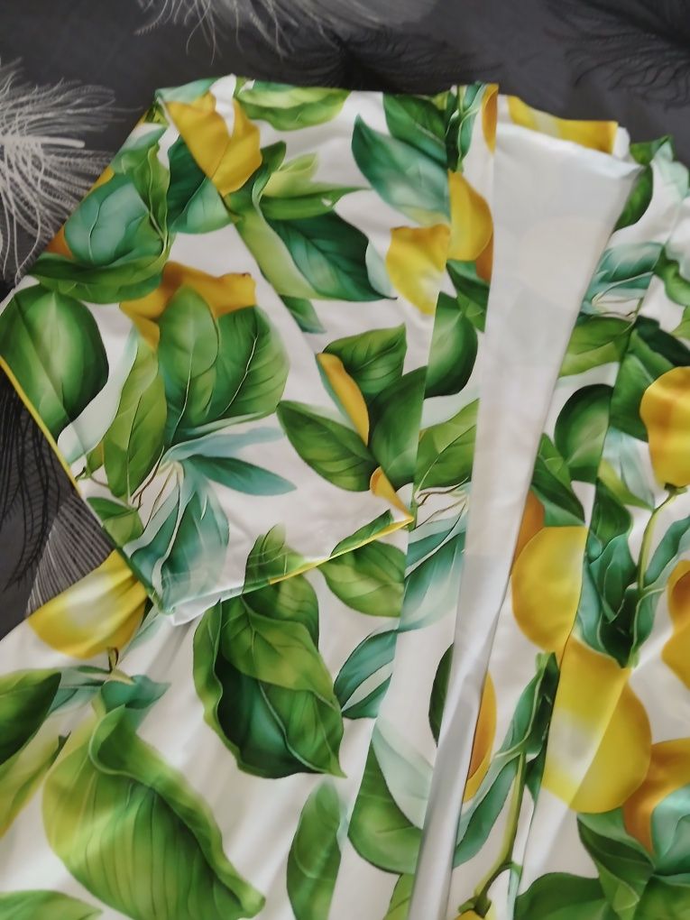 Vând costum casual de damă XL