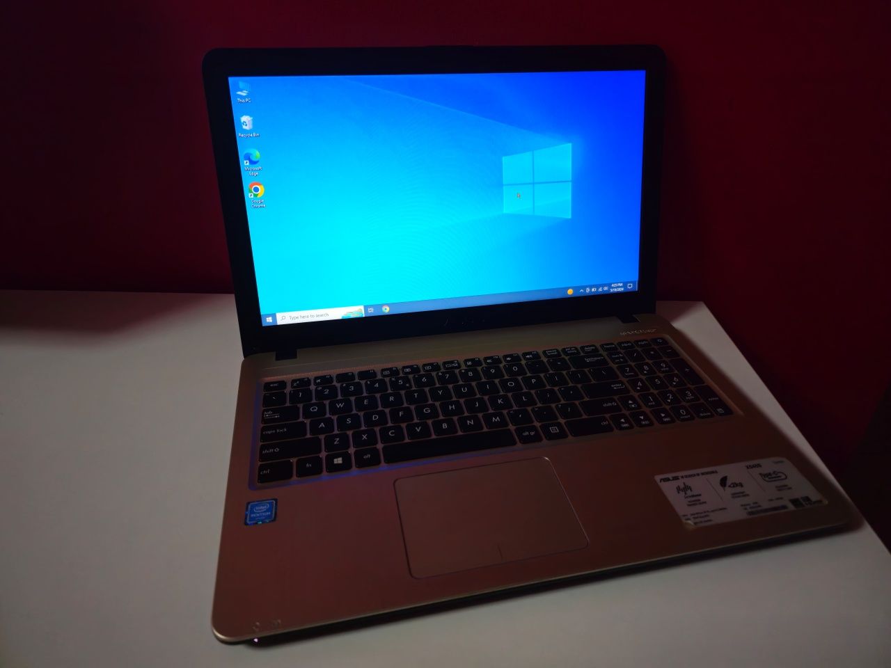 Laptop Asus Vivobook