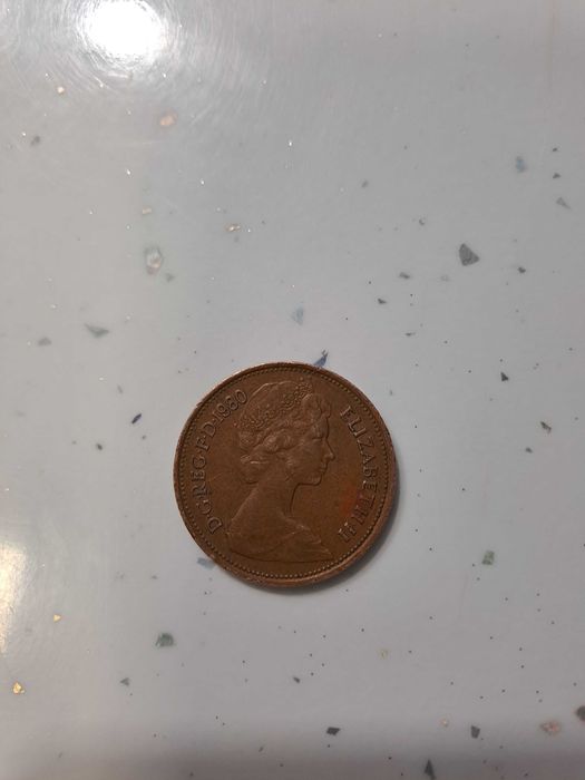 Vand moneda new pence elizabeth II anul 1980