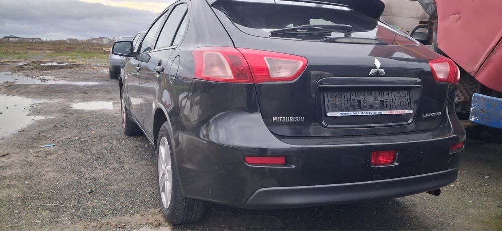 Dezmembrari Mitsubishi Lancer