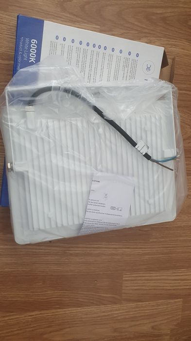Proiector led 100w