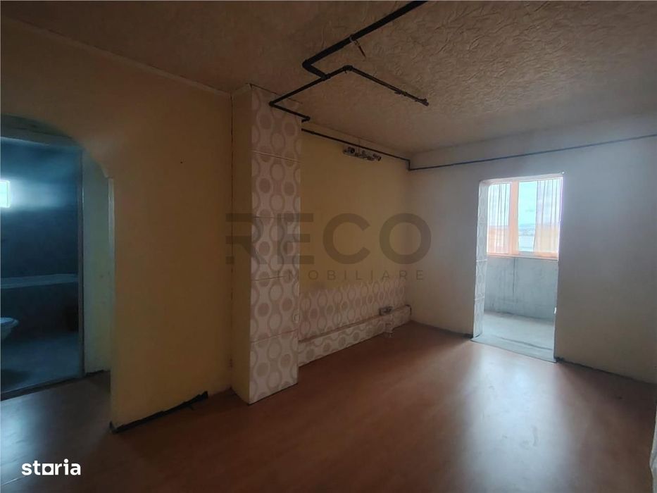 RECO Apartament 2 camere decomandat