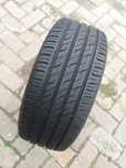 O bucată 225/50 R17 vară - una Semperit Pirelli
