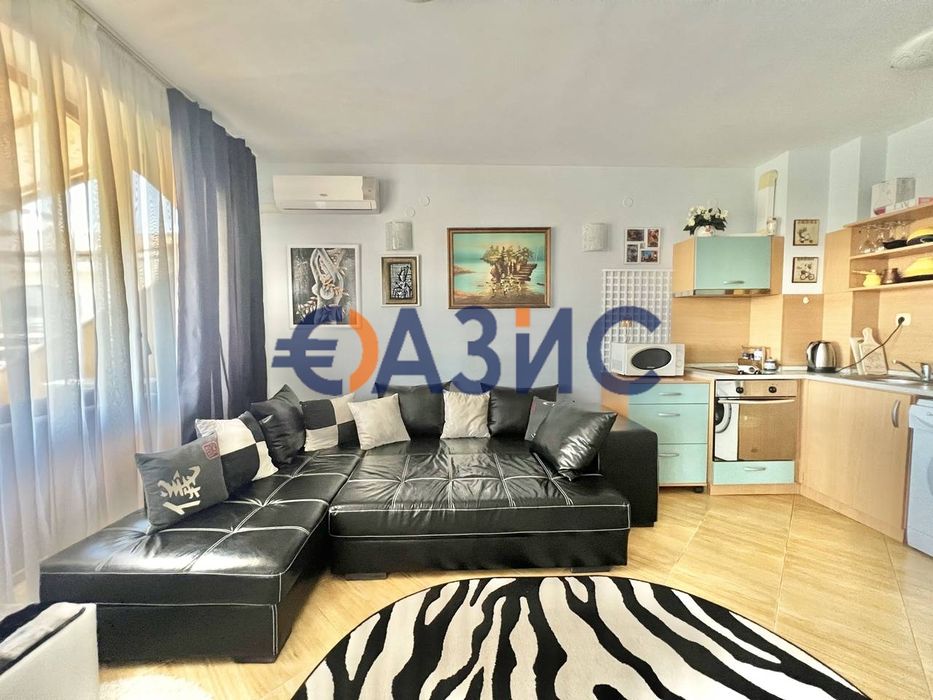 Продава се Двустаен апартамент в к.к. Слънчев бряг - 102 кв.м за 736 €/кв.м - Снимка #3