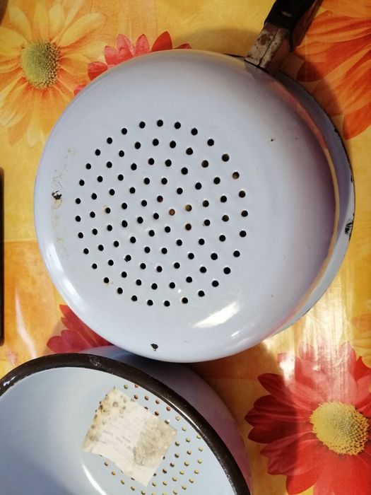 Емайлирани съдове,   чинии