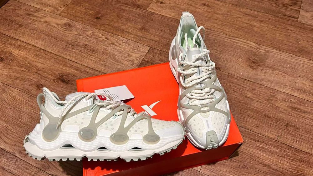 Xtep мужские кроссовки 42