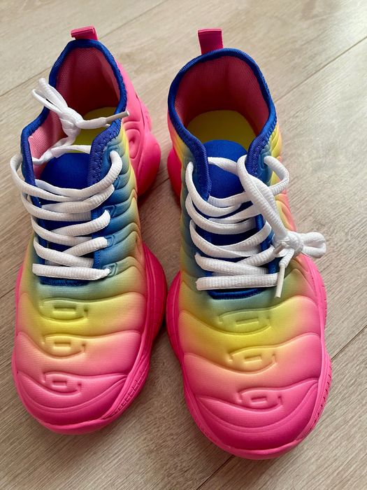 Страхотни маратонки 38 номер