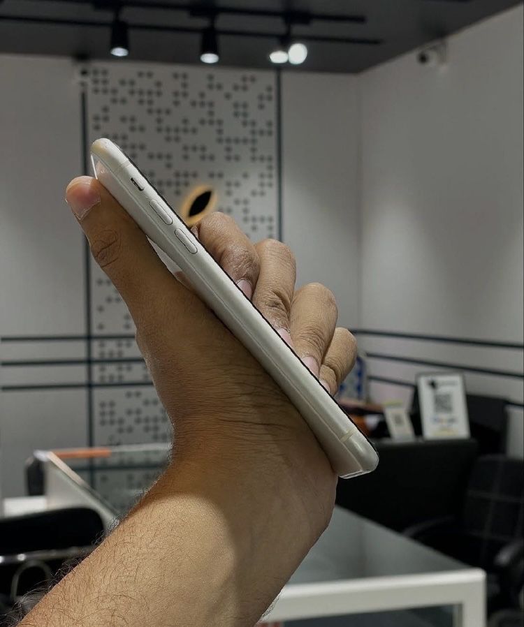 iPhone 11 128gb ideal