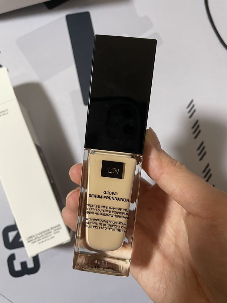 Givenchy Prisme Libre Glow Serum Foundation 30ml
