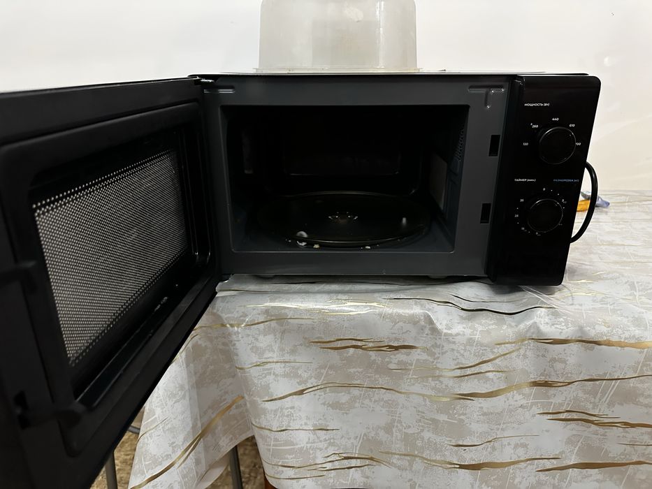 Продам микроволовку dexp