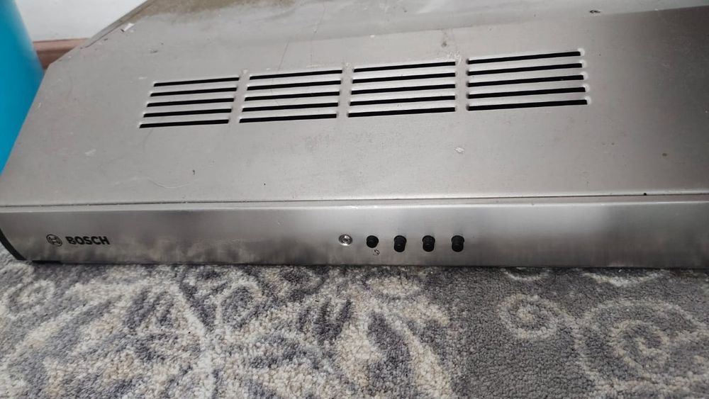 Вытяжки Bosch серебристый