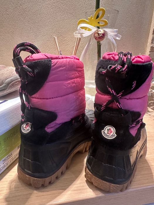 Детски апрески и боти