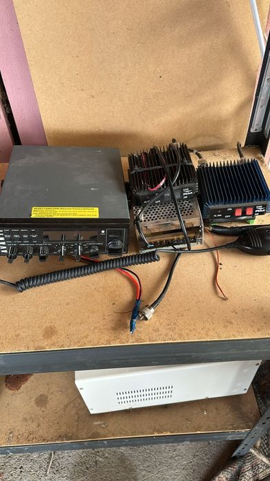 drona noua statie cb 10 benzi 2 amplificatoare 100w pt statie rafio CB