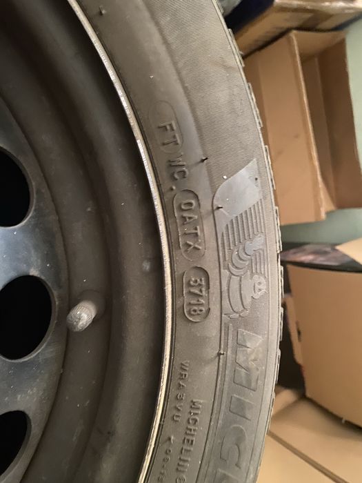 Jante tabla cu anvelope de iarna Citroen/Peugeot