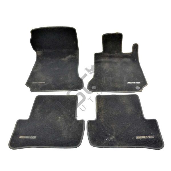 Комплект стелки AMG Mercedes-C-Class 204 (W/S/C)(2007-2014) ID: 98357