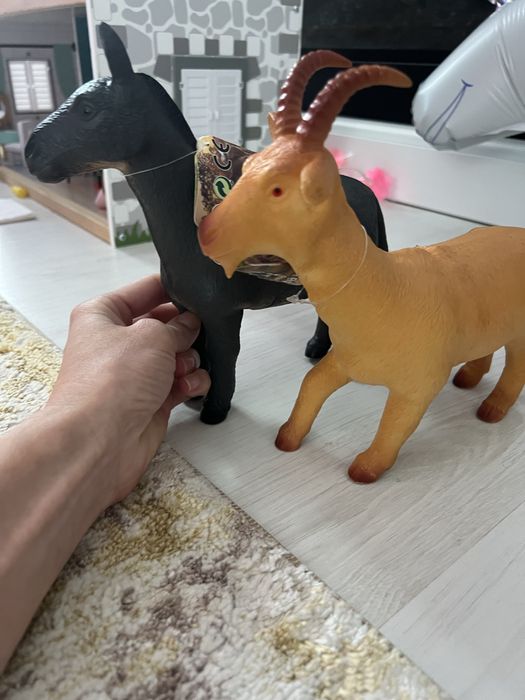 Animale cu sunete moi umplute cu vata , magar si capra