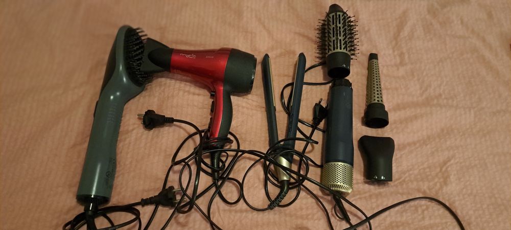 Aparate pentru uscat/coafat