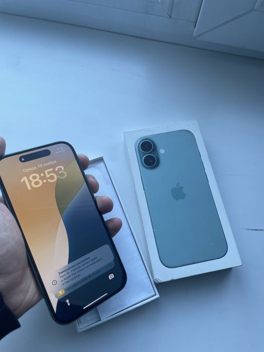 Продам Iphone 16