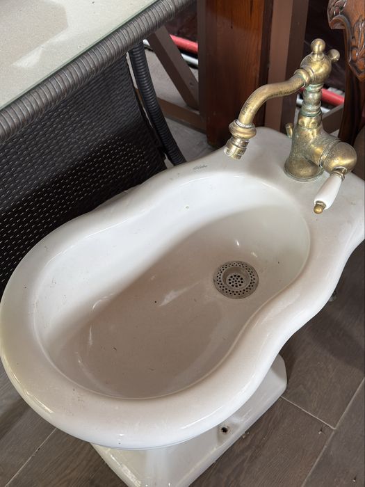 Биде италянский бренд