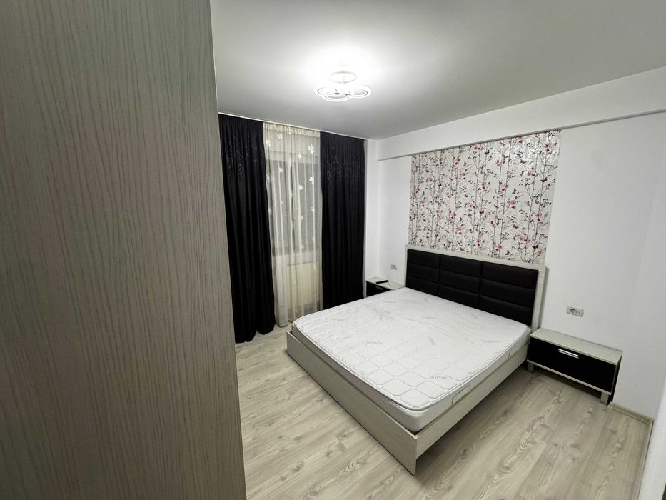 Apartament modern cu 2 camere de închiriat