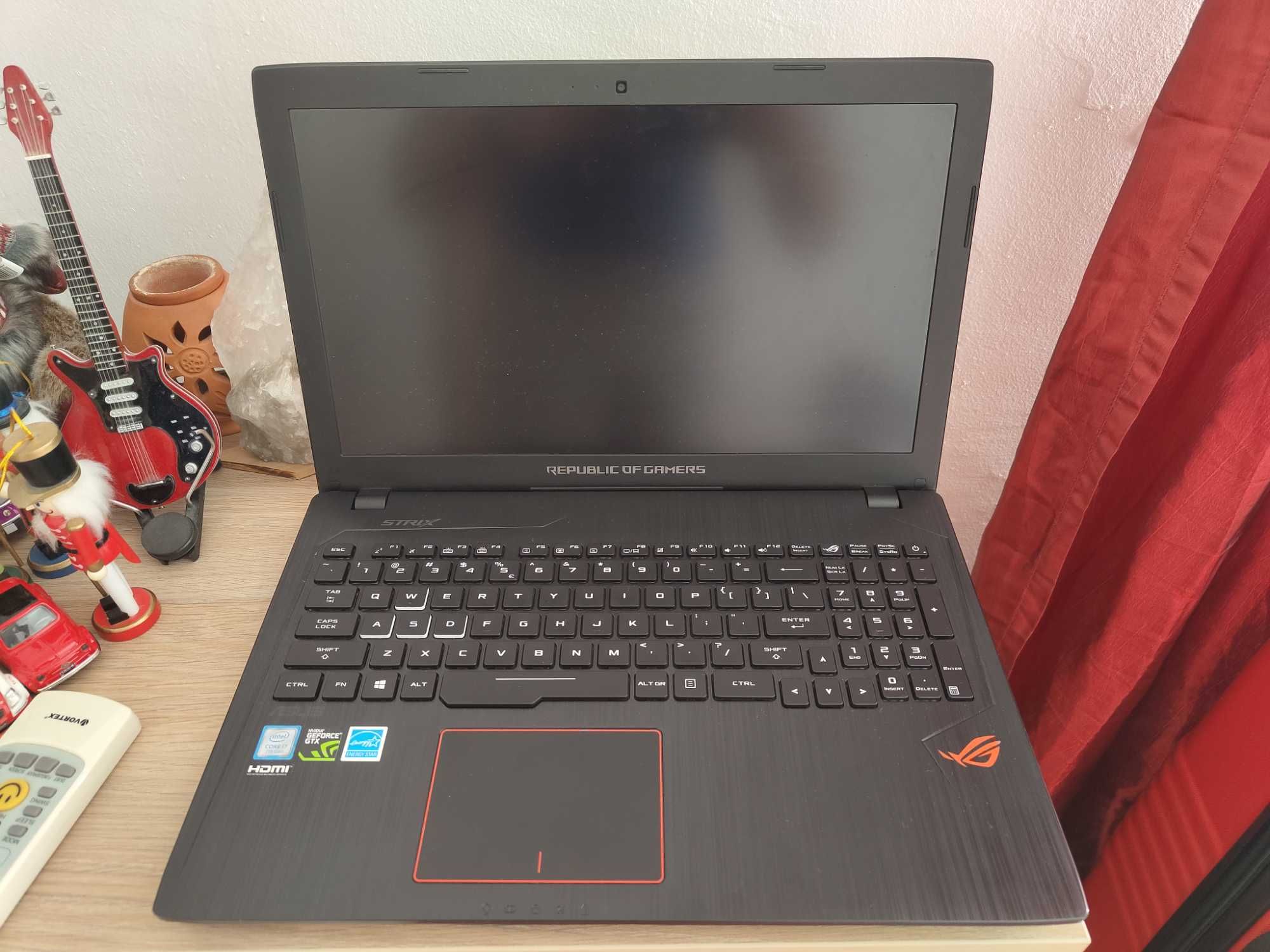 Vand laptop gaming ASUS ROG GL553VE-FY026