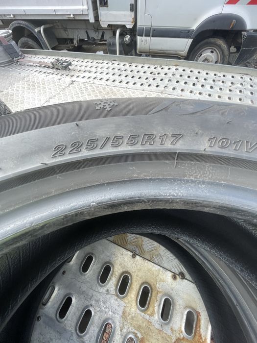 225/55/17 anvelope iarna dot 2022
