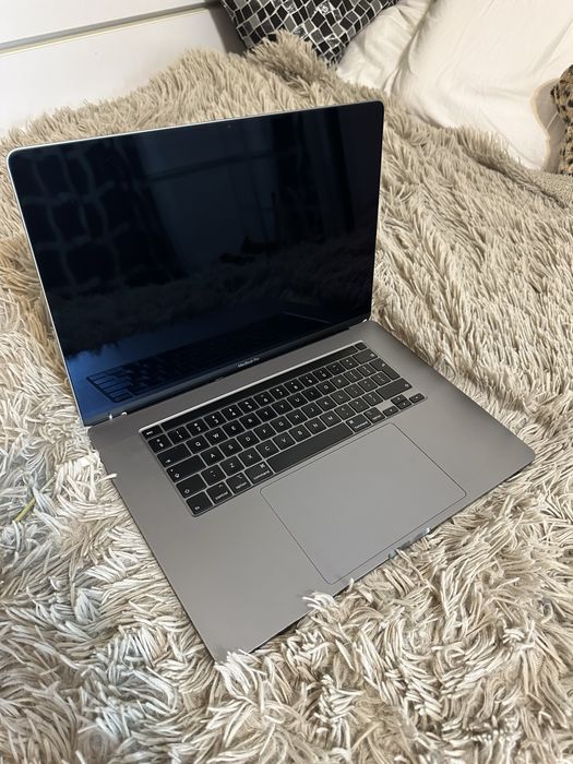 Macbook Pro 16inch