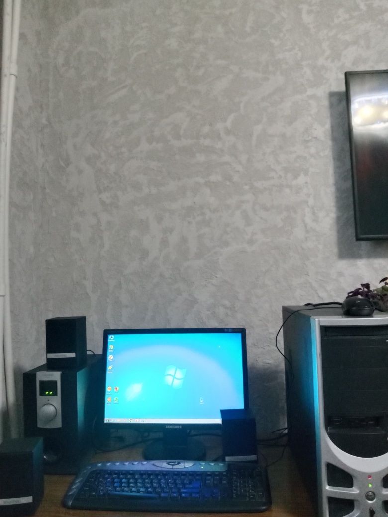Настольный компьютер