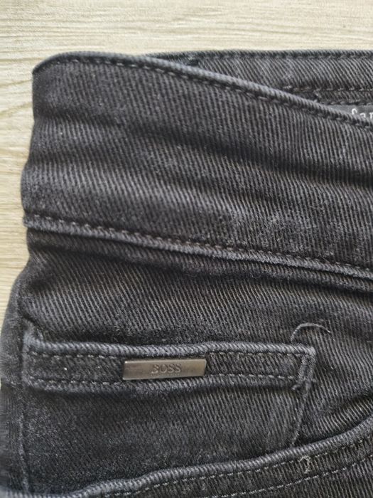Blugi Hugo Boss Negri