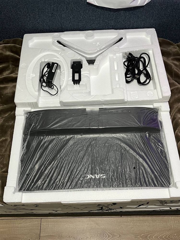 Игровой монитор 180гц
