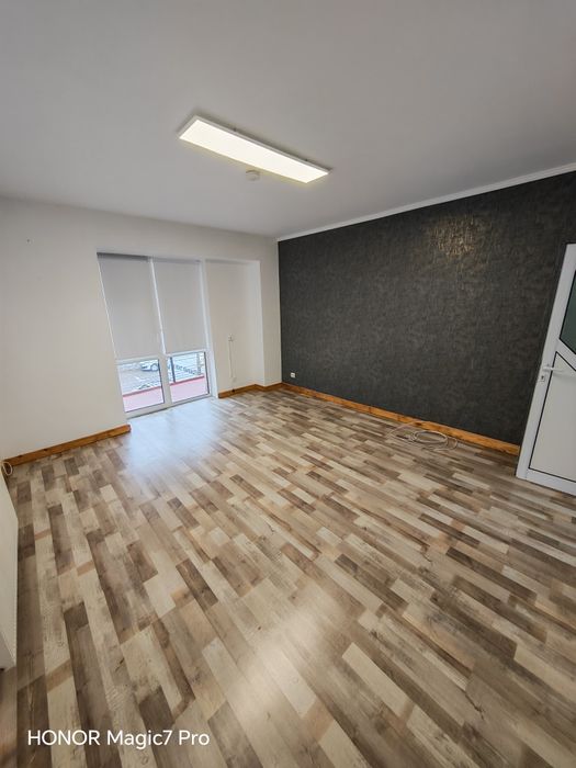 Proprietar- birouri / locuință