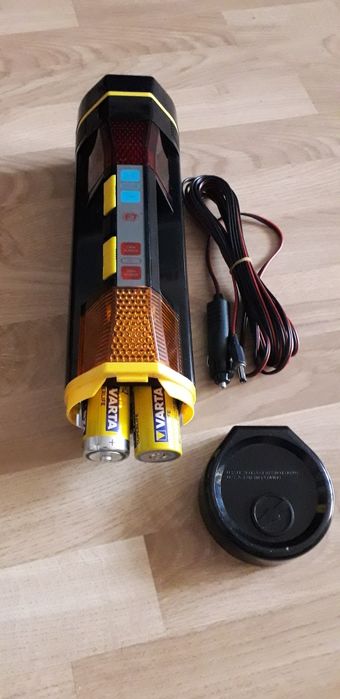 Lanterna lampa fluorescenta semnalizare luminoasa si sonora