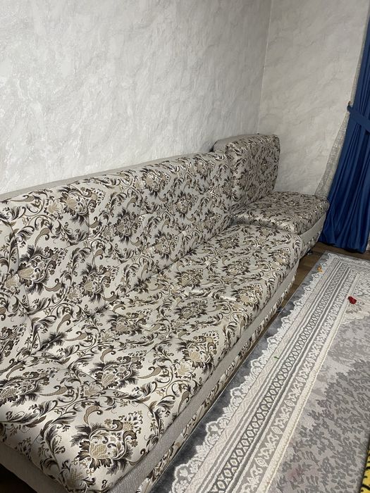 Продам диван и два кресло