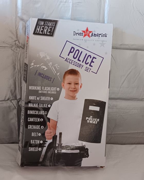 Scut  police  jucarii