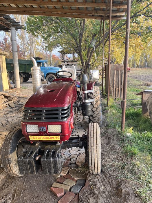 Продам трактор донгфенг