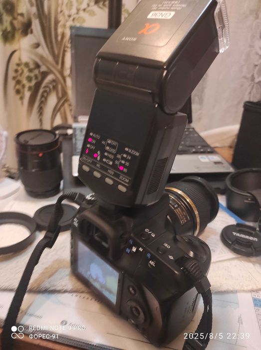Sony а200. А-mout със светкавица HVL F36-AM