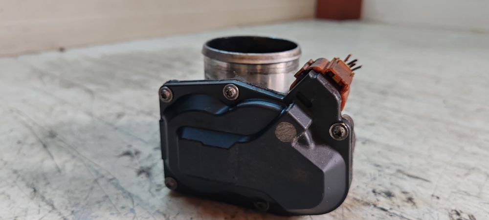 Clapeta accelerație Hyundai ix35 2.0crdi 300lei