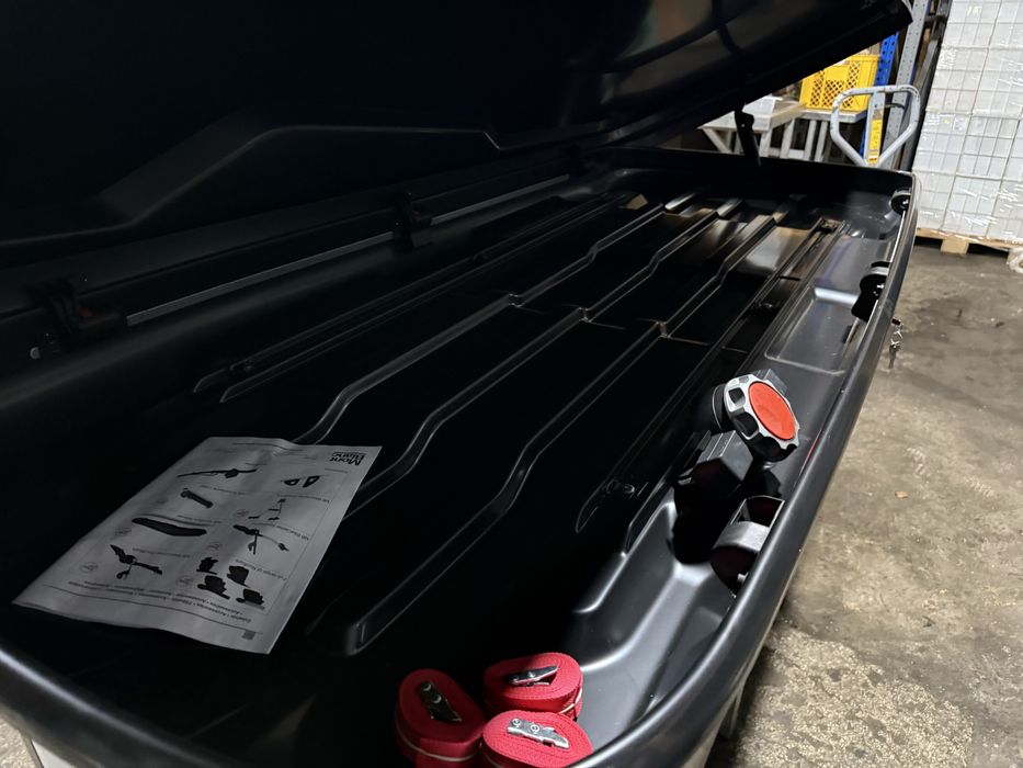 Vand thule skiuri portbagaj marca mon blanc