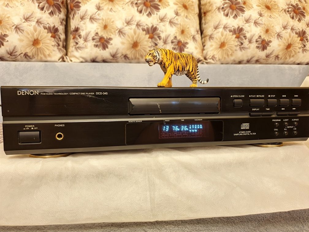 Denon DCD -345. Cd player remarcabil. Date tehnice mari !