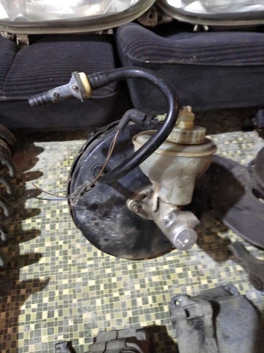 Продавам части за  VW Golf 3 combi