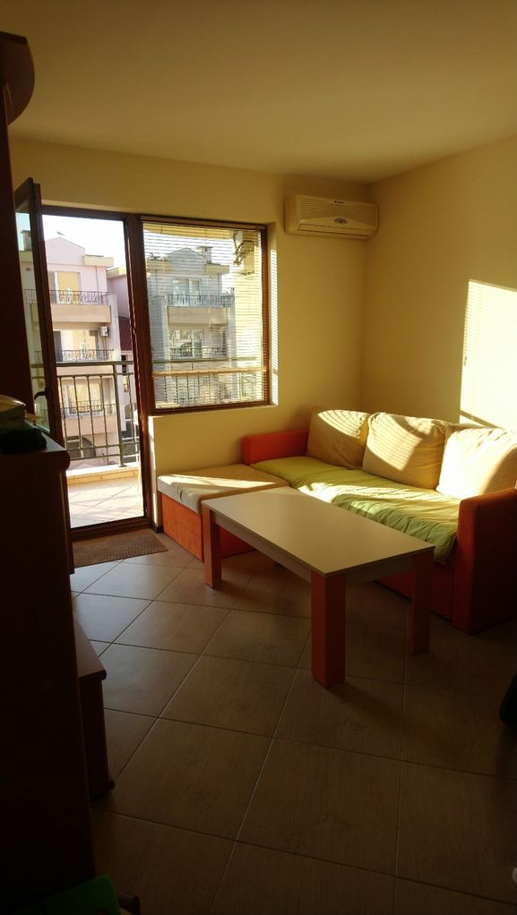 Продава се Двустаен апартамент в к.к. Слънчев бряг - 55 кв.м за 1000 €/кв.м - Снимка #4