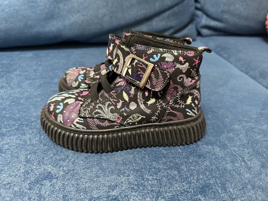 Продам сапоги детские