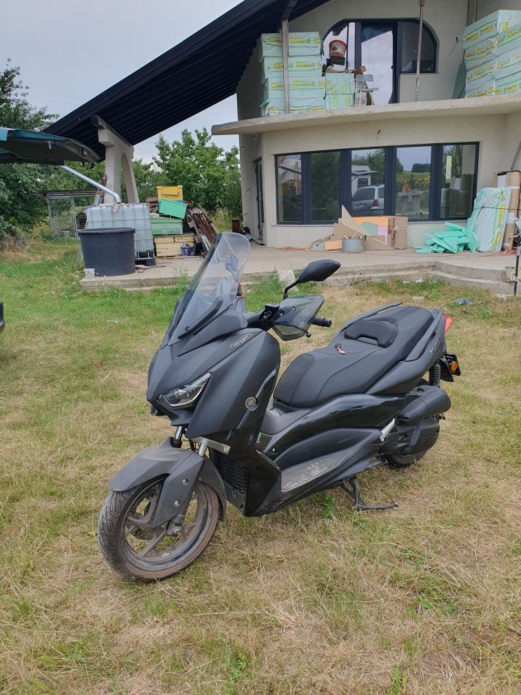 Yamaha x max 125 techmax 2020