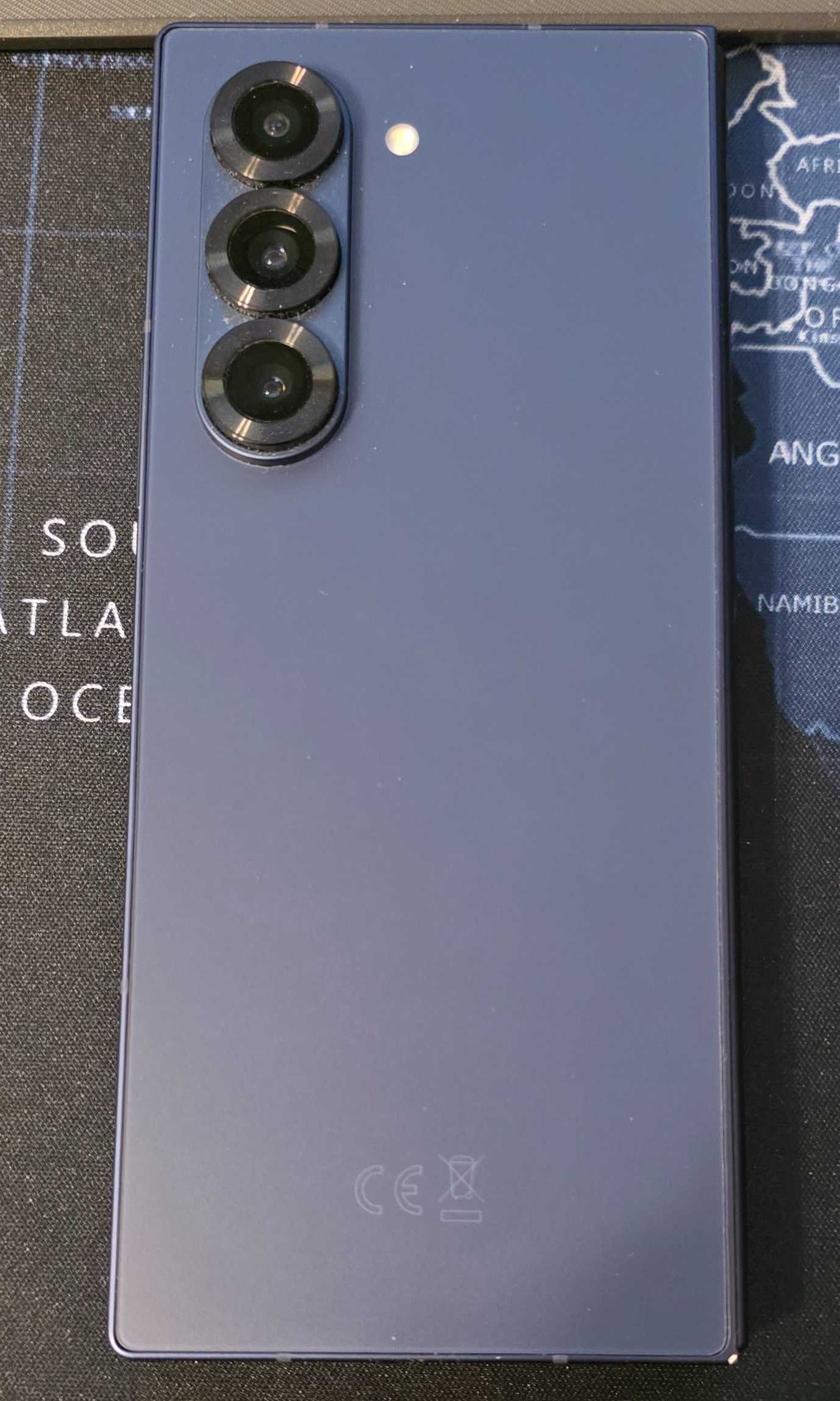 Samsung Galaxy Z Fold 6 512GB Navy в гаранция