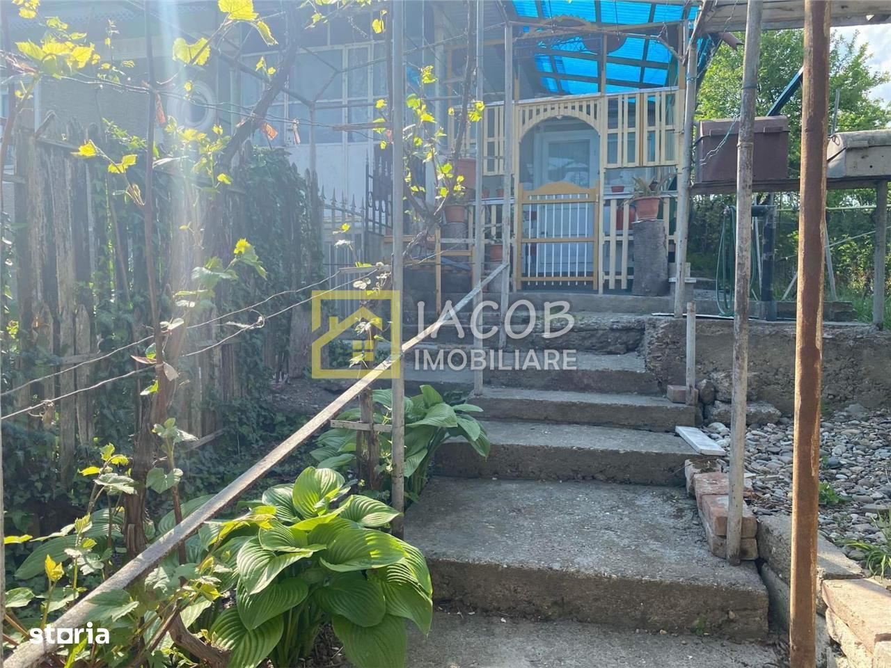 Apartament la casa cu 3 camere, Magura, Bacau